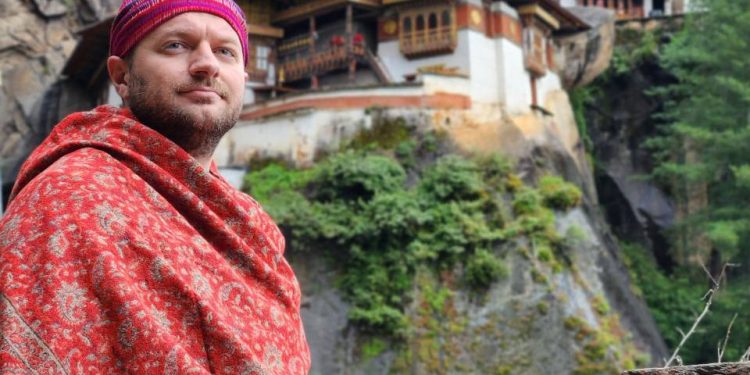 فود بلاگر ایران لو رفت!