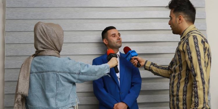 نخبه ای در صنعت مهمانداری و شف در برنامه نابغه قرن