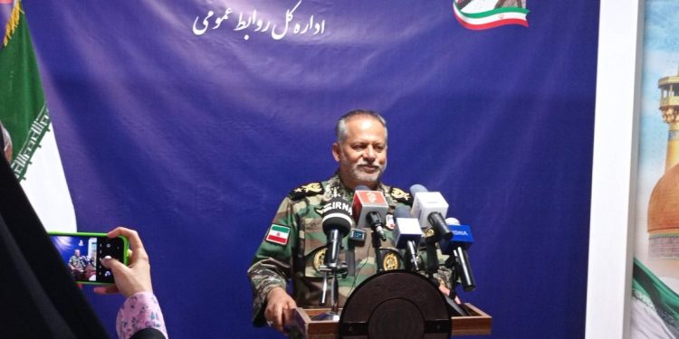 مشارکت گسترده خانواده ارتش همگام و همراه با آحاد جامعه در انتخابات ریاست جمهوری