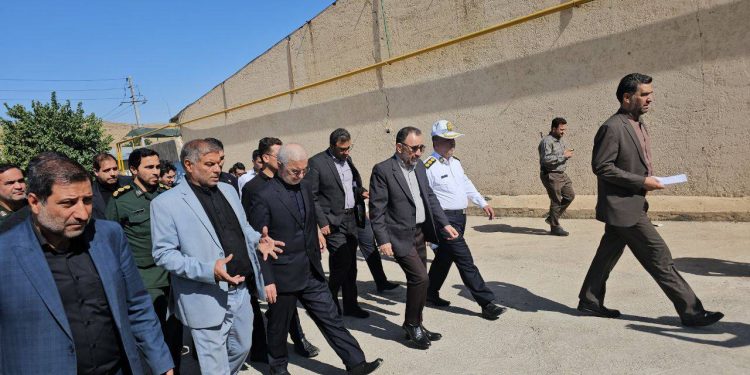 بازدید وزیر کشور از مواکب پذیرایی در محور قدیم مشهد-نیشابور