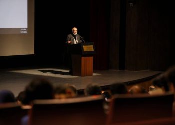 همایش کاتبان نوجوانِ کلام وحی باحضوربزرگان کشور برگزار شد