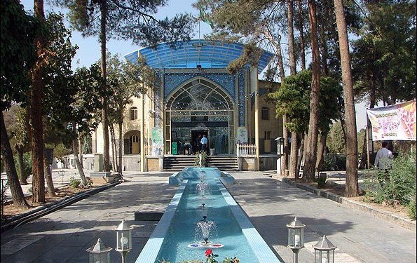 میراث فرهنگی کجاست؟ تخریب گسترده قبور تاریخی در آرامگاه ثبت ملی ابن‌بابویه