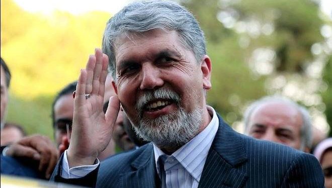 «شیراز؛ وزیر در جلسات، غایب در سینما»