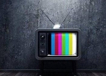 «یک برنامه تلویزیونی در کانون توجه کاربران»