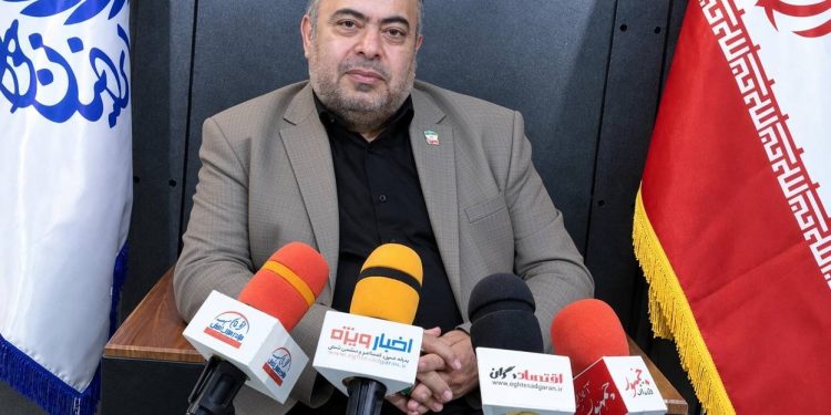 همکاری اقتصادی ایرانیان خارج از کشور برای حمایت از تولید داخلی